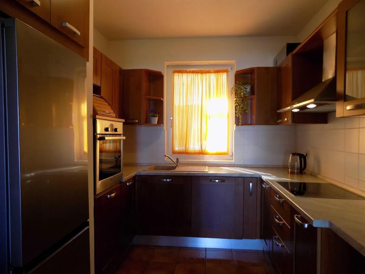 Apartman Borna  Vrbnik (Primorje-Gorski Kotar)