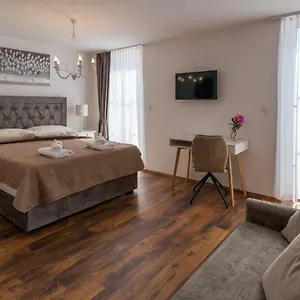 3* Gostinjska kuća Sobe 