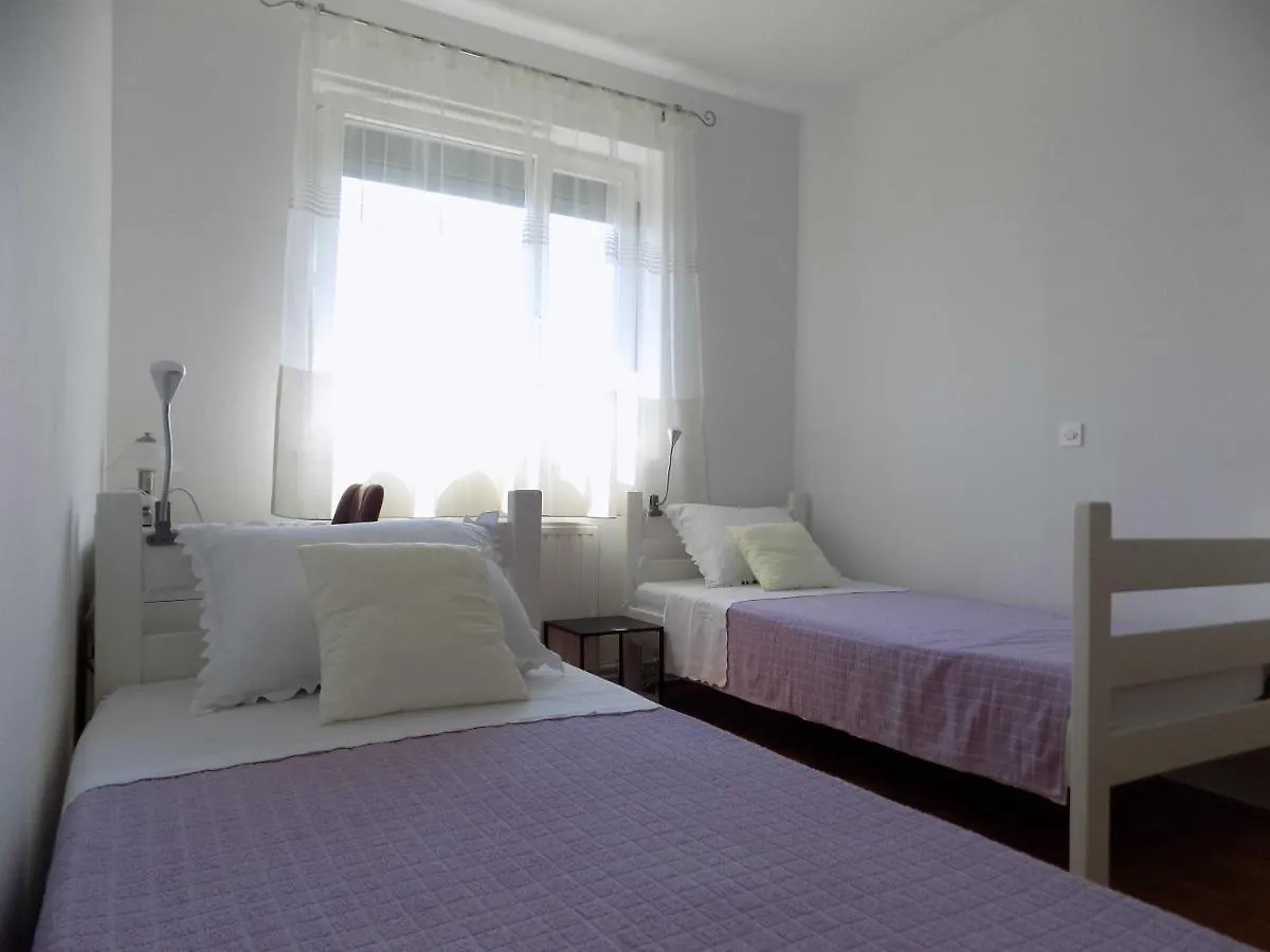 Apartman Borna Vrbnik